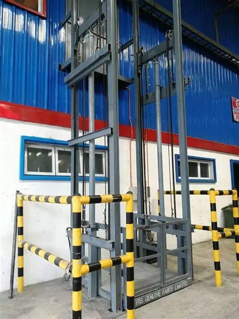 成都链条式升降机在自动化产线中的连续输送方案（载重500kg）